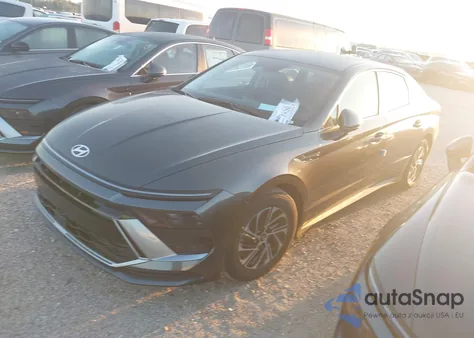 2026 Hyundai Sonata Hybrid Blue z USA, uszkodzony, nr VIN KMHL24JJ1TA138128